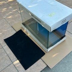 フレームレスガラス水槽