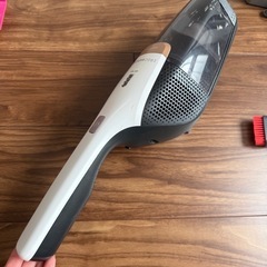 掃除機　エレクトロラックス　コードレス　付属品ありの画像
