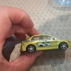 ガチャガチャ　ランサーエボリューション　ゴールドの画像