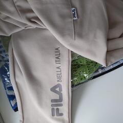 【他ルートにて終了】オール新品★大人の3点セット★FILAらくらくボトム、カップつきタンクトップ、ニット💚夏のご旅行に💚手渡し限定の画像