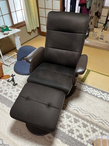 足乗せ付き　一人用ソファ