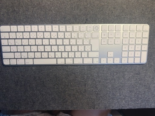 タッチID搭載　Appleキーボード MK2C3J/A