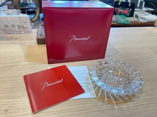 B7039【バカラ】ボリュート アッシュトレイ 小物入れ B7039【バカラ】ボリュート アッシュトレイ 小物入れ