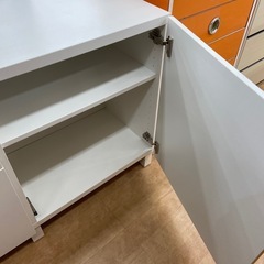 キャビネット　ホワイトの画像