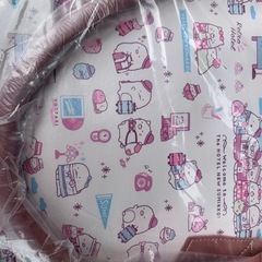 ⑤【新品】（すみっコぐらし）ボストンバック・ホテルニューすみっコの画像