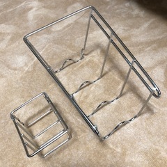 新品未使用　
フライパン、鍋ふた立ての画像
