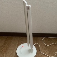 テーブルライト　コンパクトの画像