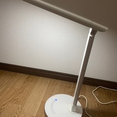 テーブルライト　コンパクトの画像