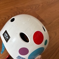 幼児用ヘルメットの画像