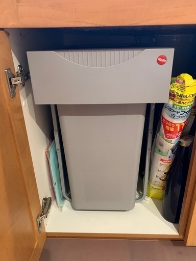 キッチン下スライドゴミ箱　ドイツ製