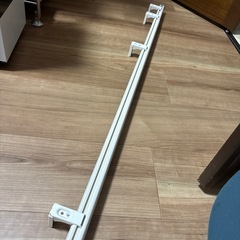 木目調カーテンレールシングル
の画像