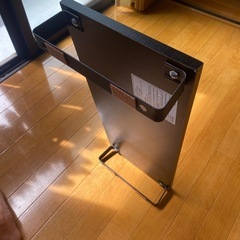モニター台
の画像
