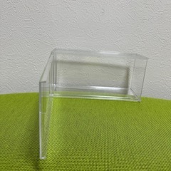 24個 美品 横開きディスプレイケースの画像
