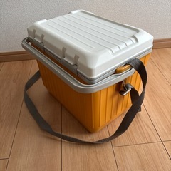 クーラーボックスの画像