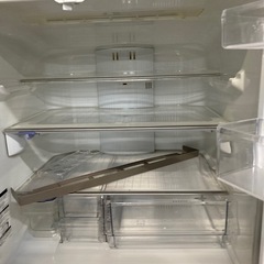 三菱　冷蔵庫　2015年式　555L MR-JX 56LJY-N型の画像