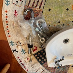 TOTO壁掛け洗面器　L30DMの画像