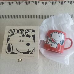 値下げしました！元値の半額です！SNOOPYのマグカップ(新品・未使用)の画像