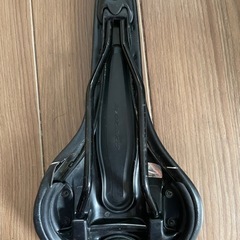 自転車のサドル+ オリカゴの画像