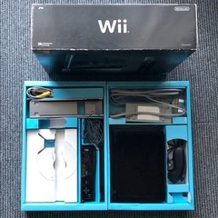 【Wii】ゲーム機本体  黒＋ゲームソフト2個セット