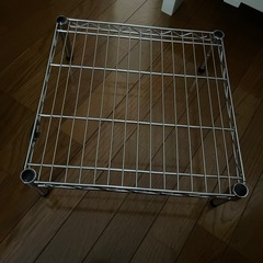 40センチ四方メタルラック◆ルンバの置き場にいかがでしょうか？