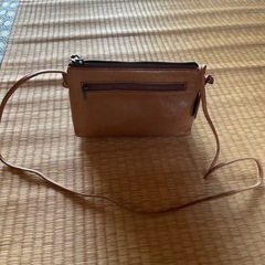 ショルダーバッグの画像