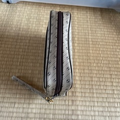 クラッチバッグの画像