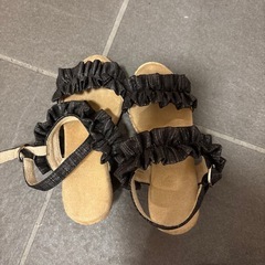 キッズサンダルの画像
