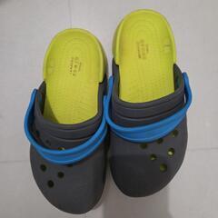 クロックスcrocs　J1サイズ19.5cm