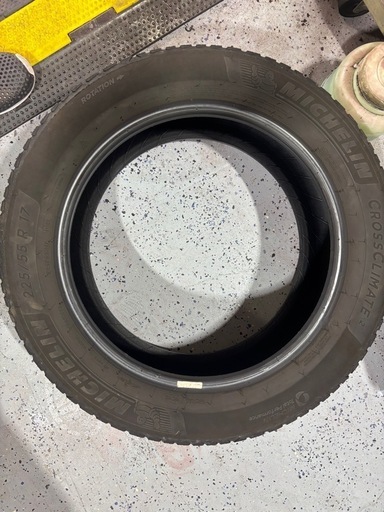 オールシーズンタイヤ　5部山　MINI BMW 作業代込み　2本　MICHELIN (ミシュラン) CROSSCLIMATE 2 225/55R17 97Y ZP