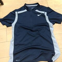 ナイキ　ドライフィット　Tシャツ　М〜L