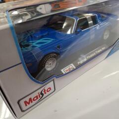 ⏹️新品/未開封　Pontiac Firebird (1/18マイスト製)の画像