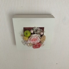 プリザーブドフラワーアレンジ　⑦の画像