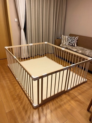 【予定者確定済】ベビーサークル&プレイマット