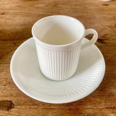 カップアンドソーサーの画像