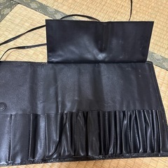 メイクブラシ収納の画像