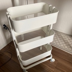 IKEA 廃盤ロースフルト