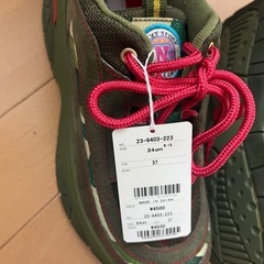 新品タグ付き　ネクストストーリー　スニーカーの画像