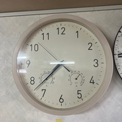 【多機能】ニトリ 掛け時計 温湿度計付き｜視認性◎｜シンプルモダンデザインの画像