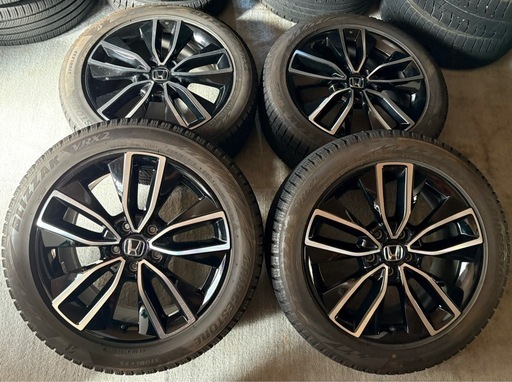 ホンダ ヴェゼル現行純正18インチBS冬タイヤホイールセット4本 2021年製造 ホンダ ヴェゼル現行純正18インチBS冬タイヤホイールセット4本 2021年
