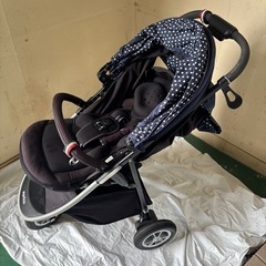 Aprica 三輪ベビーカー