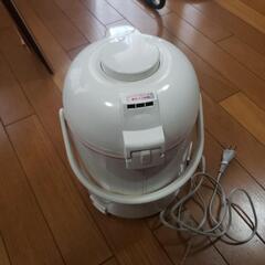 ポット　湯沸し器の画像