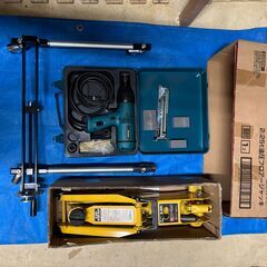 BMWタイヤ＆ホイール＆交換工具一式の画像