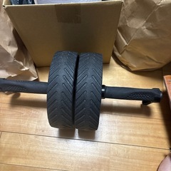 腹筋　ローラー