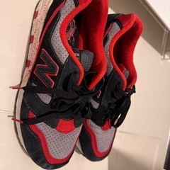new balance スニーカー の画像