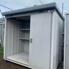 イナバ物置　倉庫　収納庫　物置　tjB-8878858