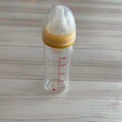 ピジョン  ガラス哺乳瓶　　240ml の画像