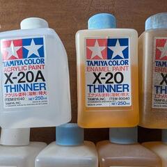 プラモデル　ラッカー　エナメル　アクリル　うすめ液の画像