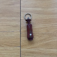 木彫りのキーホルダー