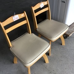 残り1台！※1台当たりの価格です　回転式　ダイニングチェア　椅子　中古品　在庫2台ありの画像