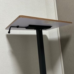 【ニトリ】昇降テーブルの画像